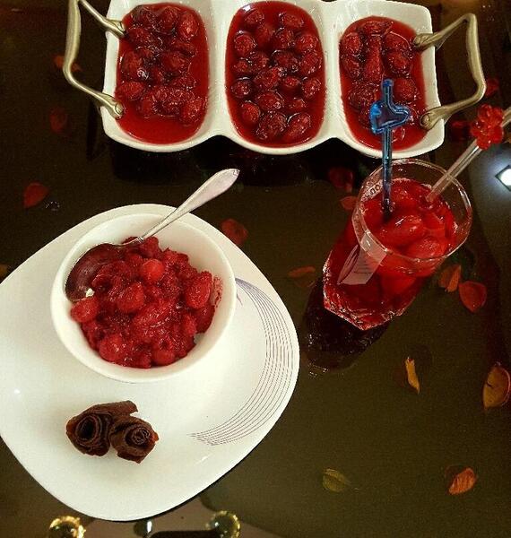 عکس لواشک زغال اخته