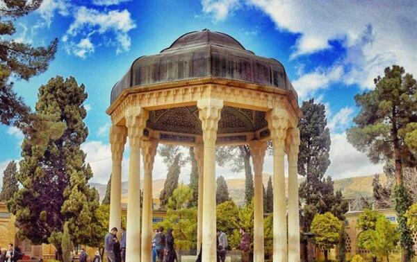 عکس قبر خواجه نصیرالدین طوسی