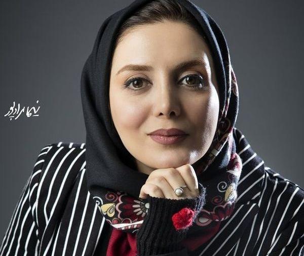 عکس رویا غفاری نویسنده