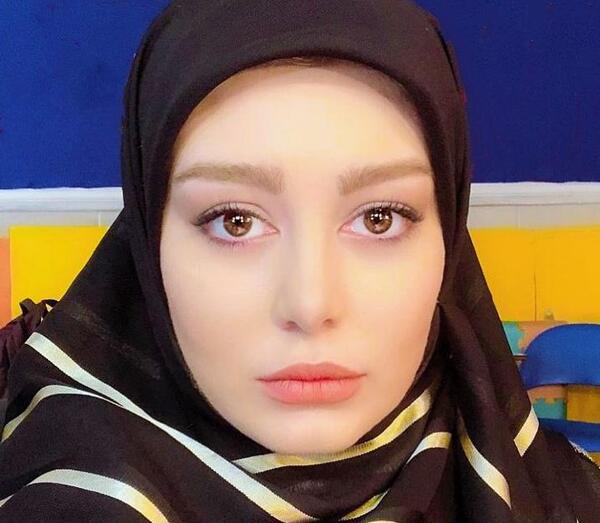 عکس با حجاب سحر قریشی