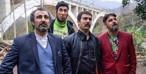 عکس گریه سارا نیکا