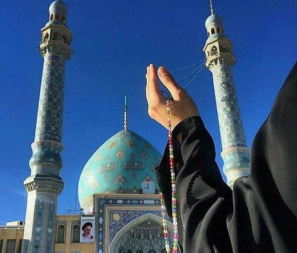 عکس دختر باحجاب در جمکران