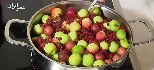 عکس لواشک و گوجه سبز