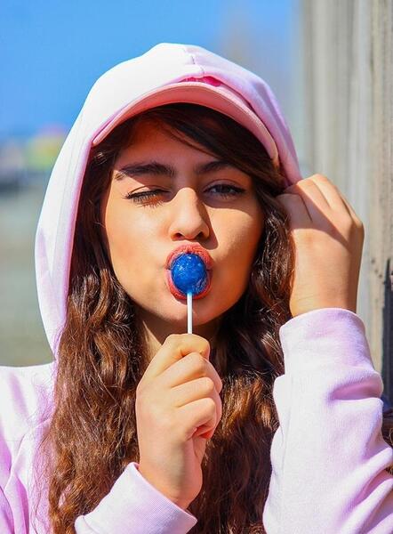 عکس ژست دخترانه زیبا