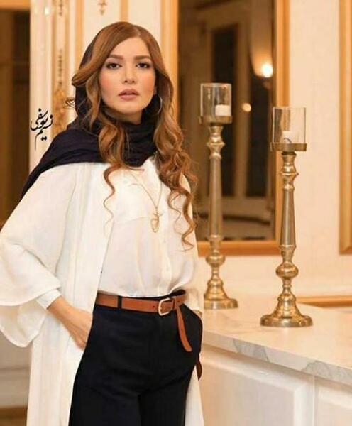 عکس بی حجابی حمیده خیرآبادی