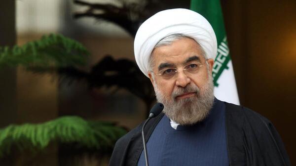 عکس با حجاب روحانی