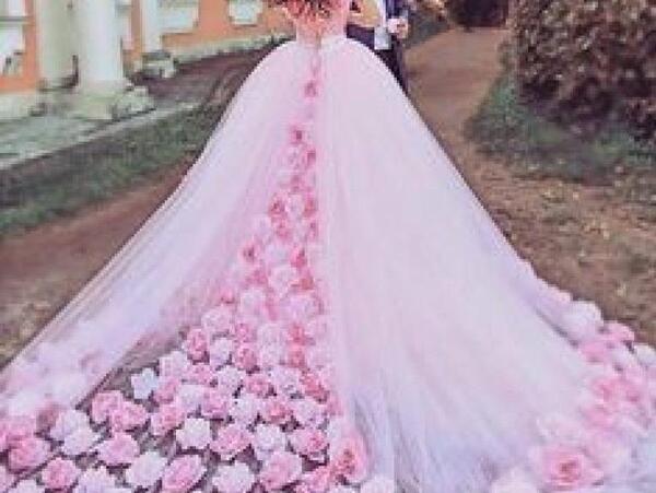 عکس لباس عروس گلدار