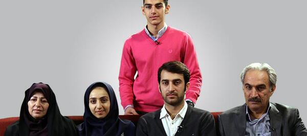 عکس امیرحسین زمانی در خانه ما