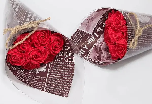 عکس دسته گل کاغذی