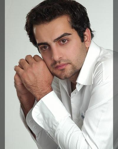 عکس حامد کمیلی قبل از عمل بینی