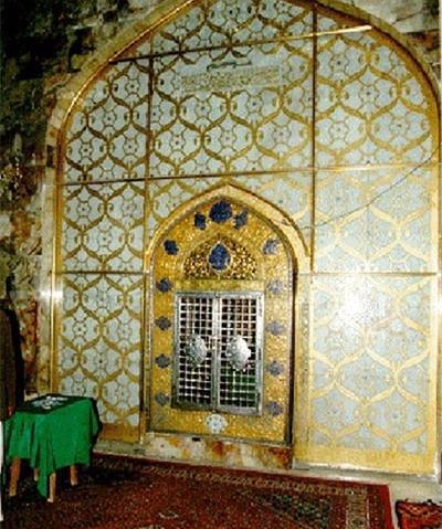 عکس عمامه امام علی هنگام ضربت خوردن