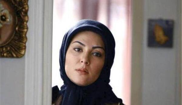 عکس با حجاب لاله اسکندری