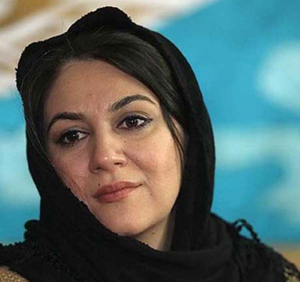 عکس با حجاب لاله اسکندری