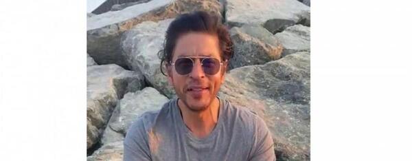 عکس شاهرخ خان بدون ارایش