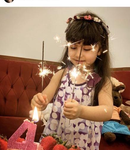 عکس تولد دخترانه ساده