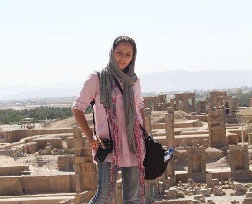 عکس شوهر چکامه چمن ماه