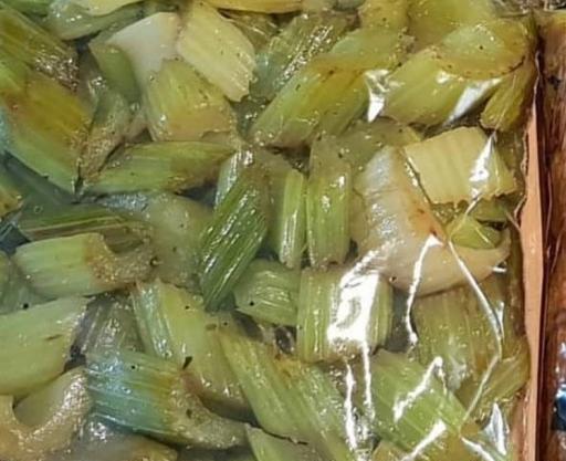عکس کرفس سرخ شده