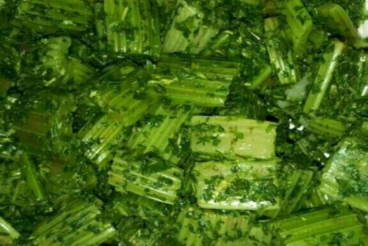 عکس کرفس سرخ شده