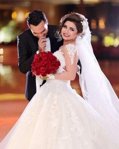 عکس عروس و داماد کنار هم