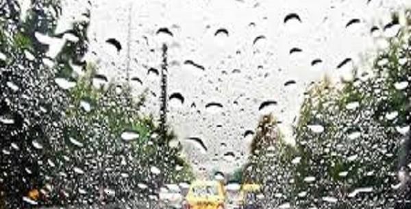 عکس باران شبانه