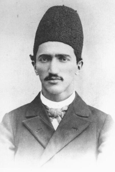 عکس پدر پروین اعتصامی