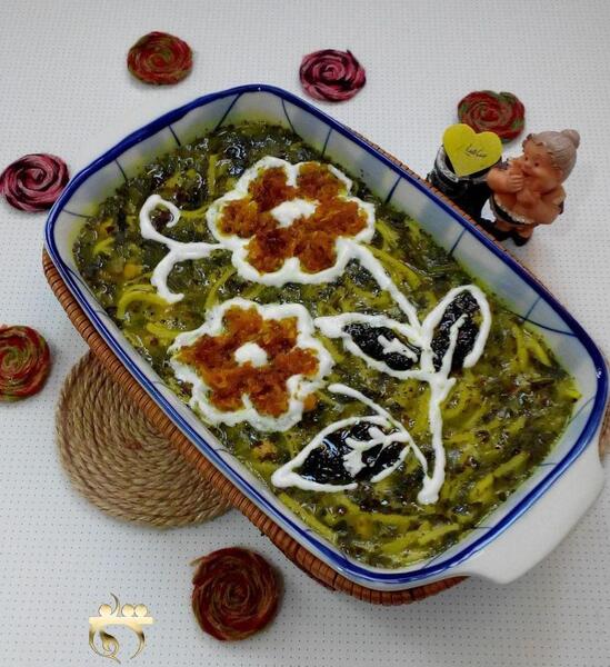 عکس یه کاسه آش رشته