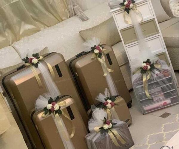 عکس ایده برای تزیین چمدان عروس و داماد