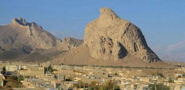 عکس عقاب کوه یزد