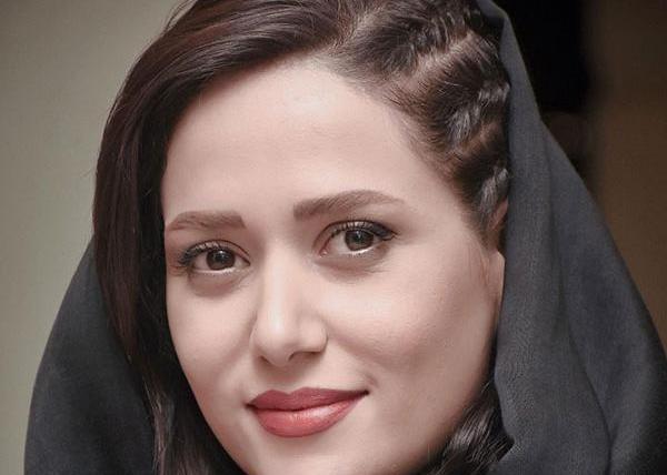 عکسهای عاشقانه پریناز ایزدیار