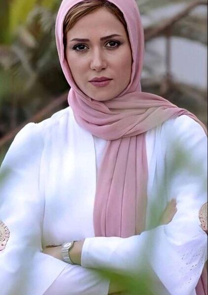 عکسهای عاشقانه پریناز ایزدیار