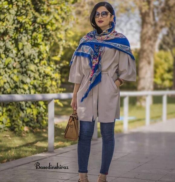 عکس مانتو دخترانه کوتاه اسپرت