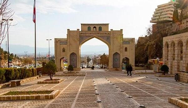 عکس دروازه قران قدیم شیراز