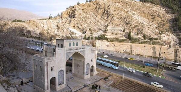 عکس دروازه قران قدیم شیراز