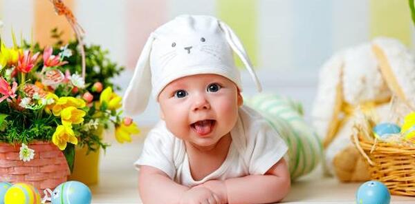 عکس لبخند نوزاد