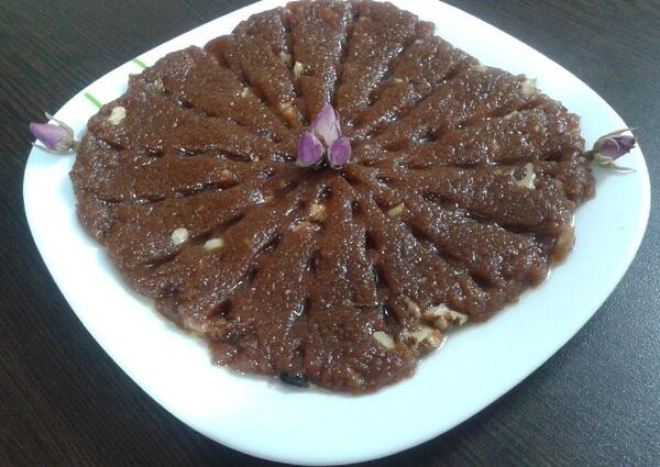 عکس حلوا خرما گردو