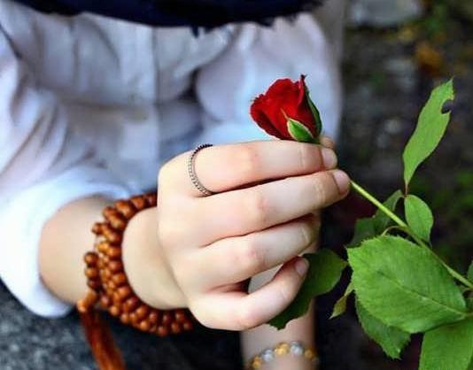 عکس لاکچری برا پروفایل
