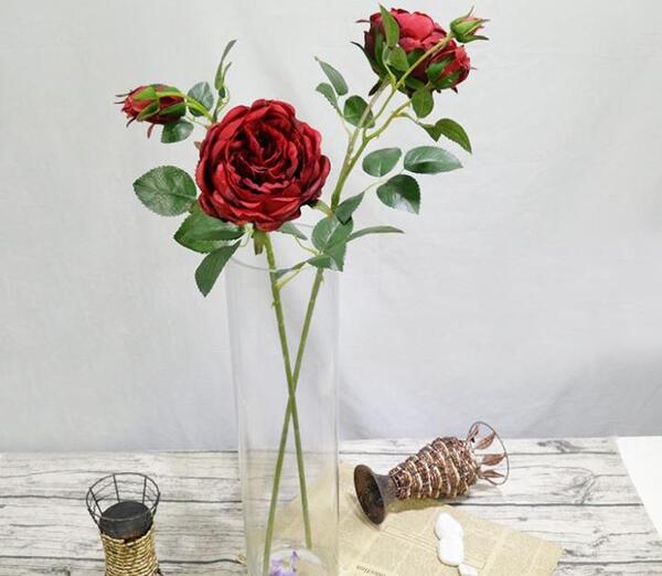 عکس گل رز مصنوعی