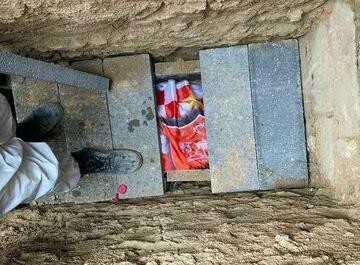 عکس قبر دو طبقه