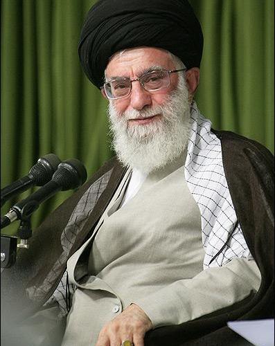 عکس لبخند رهبری