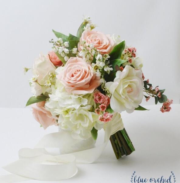 عکس دسته گل مصنوعی