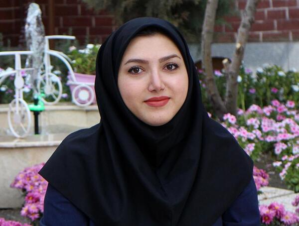 عکس زهره حسینی