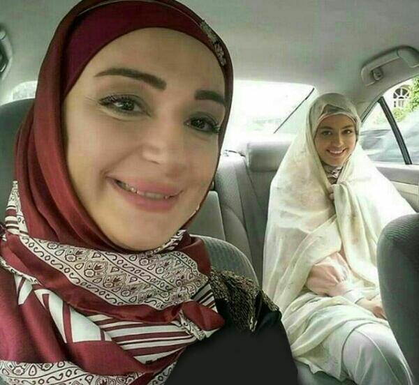 عکس های ریحانه پارسا با چادر