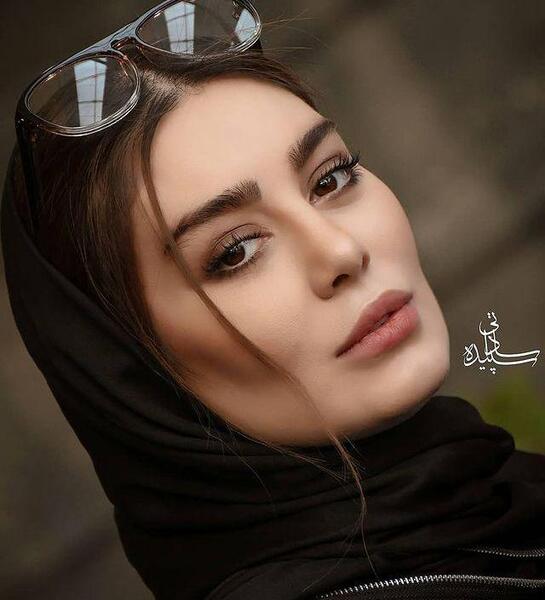 عکس پرتره خانم