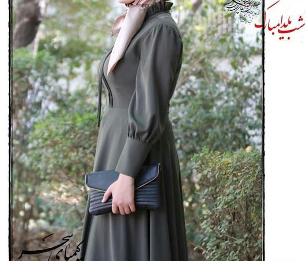 عکس مدل مانتو بلند و جلو بسته
