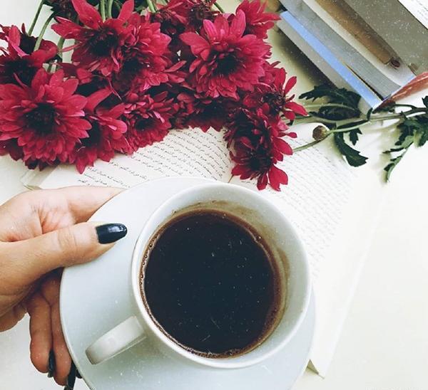 عکس قهوه و گل