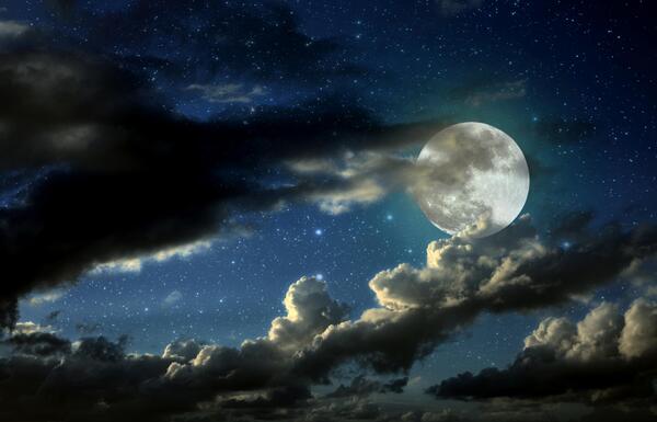 عکس منظره ماه در شب