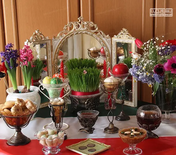 عکس سفره هفت سین روی میز ناهار خوری