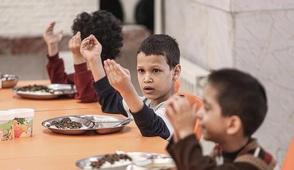 عکس بچه های کم توان ذهنی