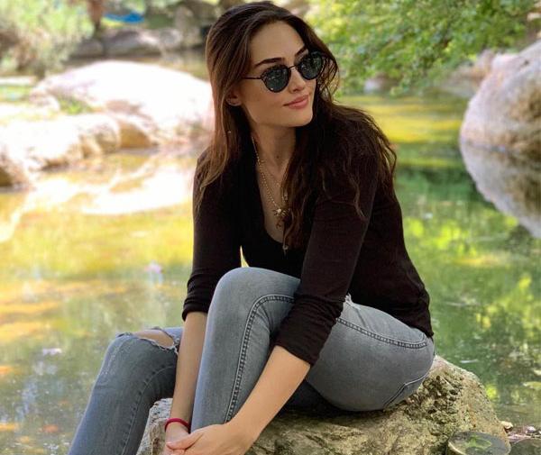 عکس اسرا بیلگیچ و همسرش