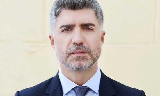 عکس خواننده دنیز